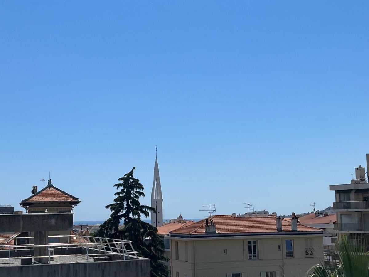 Appartement Spacieux Au Calme A Nisa Exterior foto